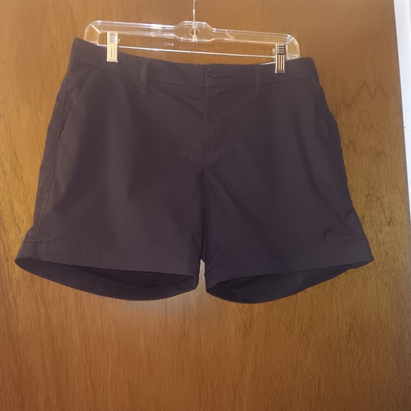 Old Navy ~ Black High-Waist Chino Shorts Size 4 - Picture 8 of 10